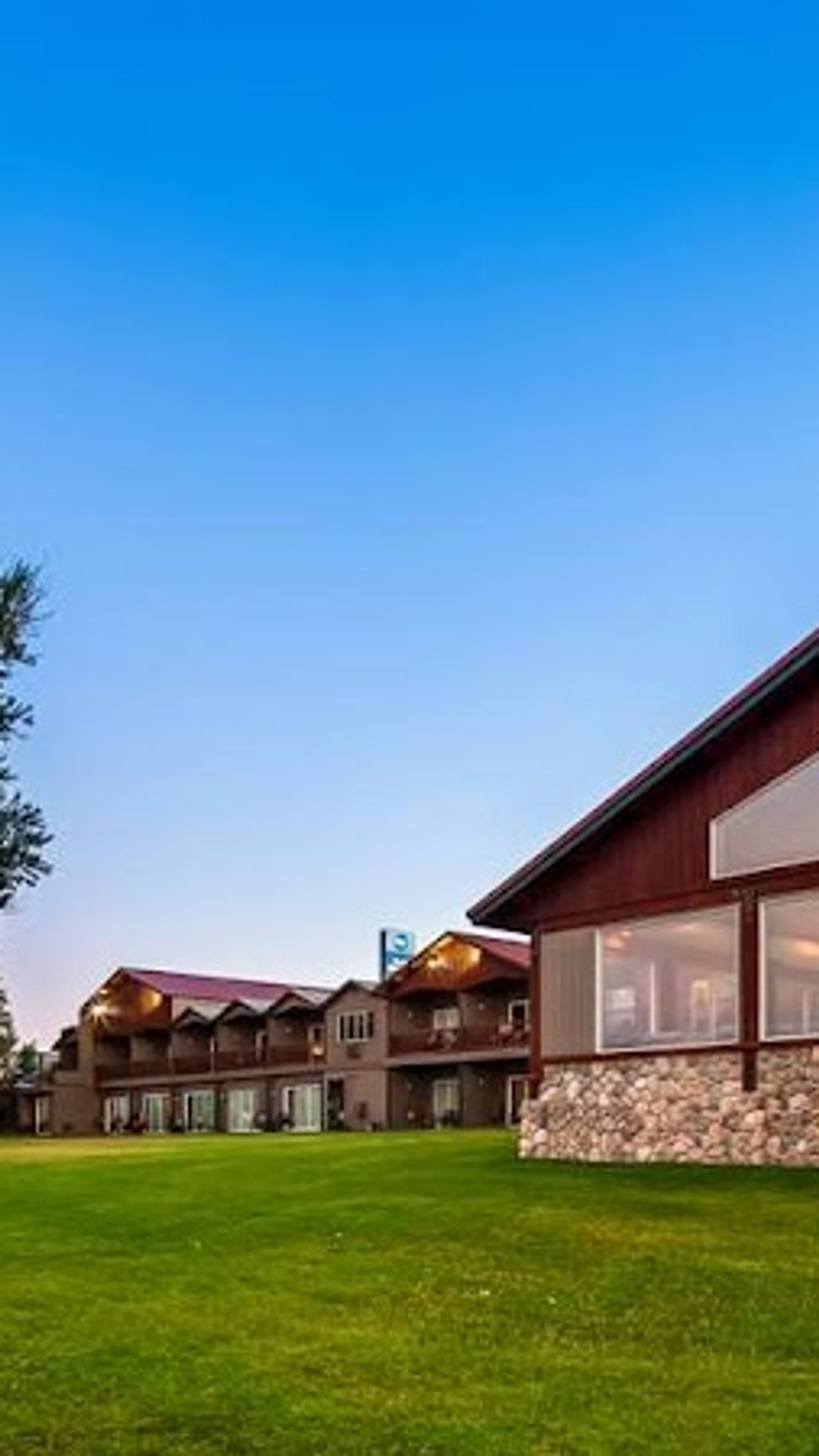 Photo of Best Western Edgewater Resort