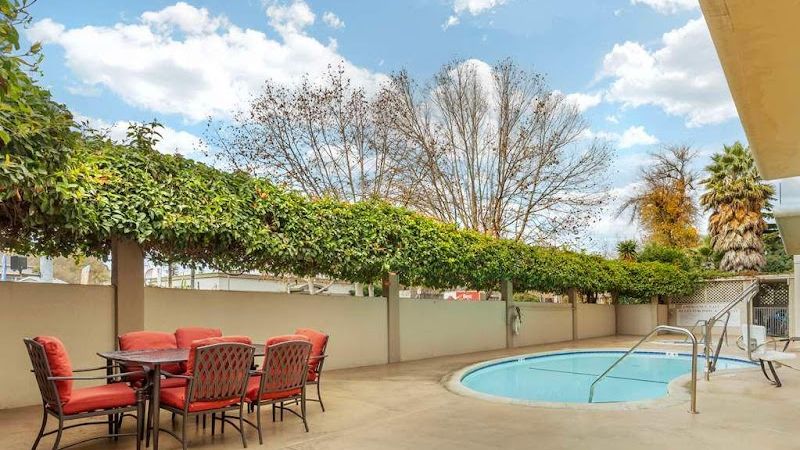 Photo of Best Western Plus Airport Plaza