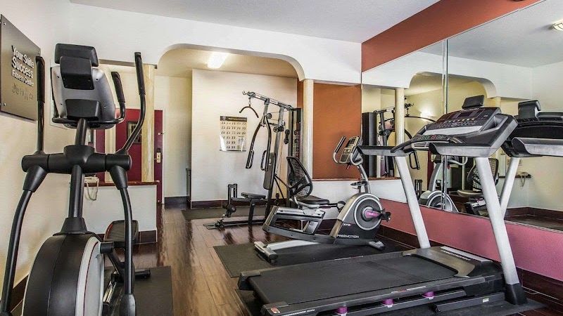 Photo of Comfort Suites Bakersfield