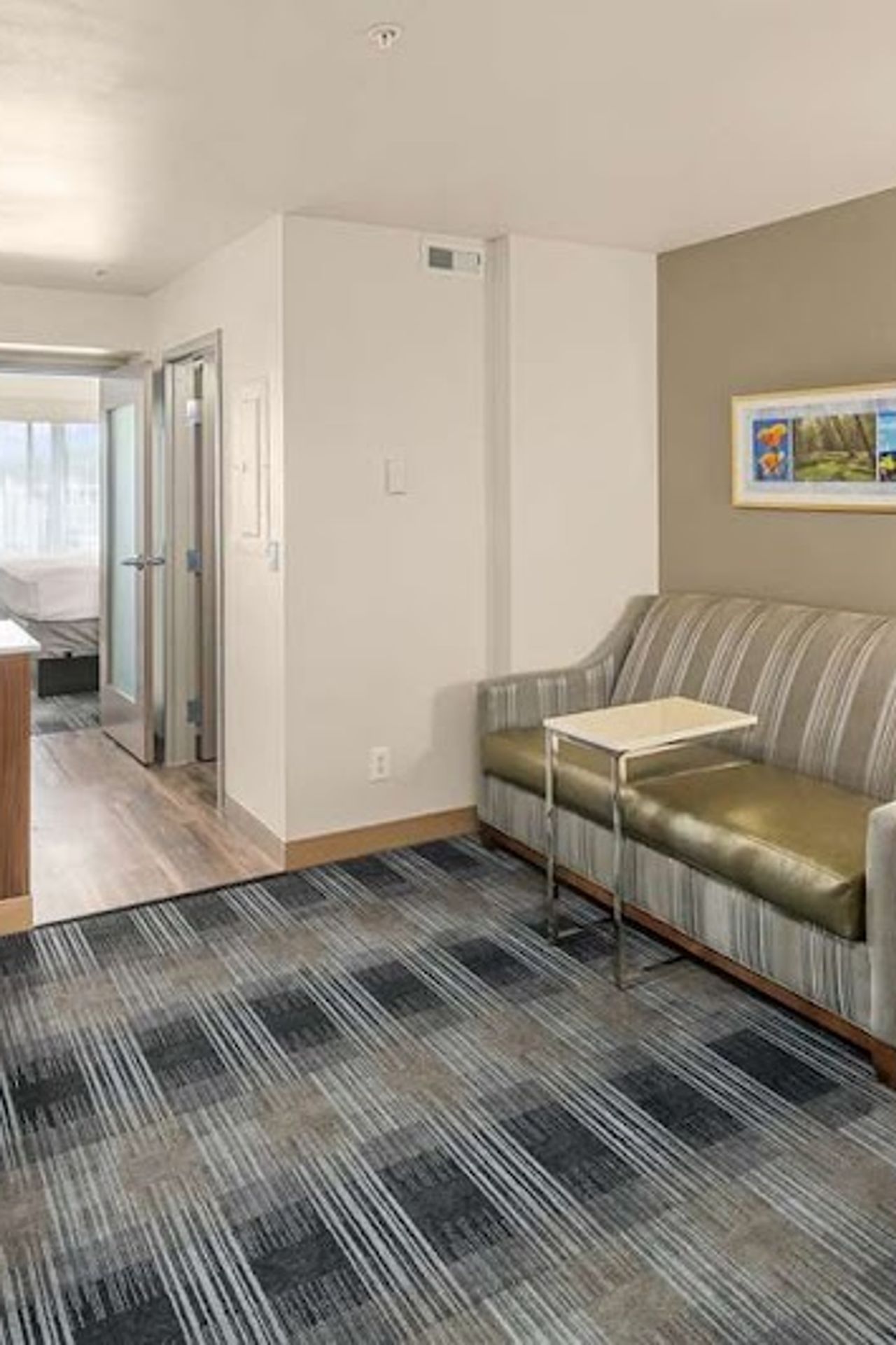 Photo of Executive Residency by Best Western Navigator Inn & Suites