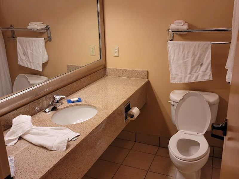 Photo of Holiday Inn Express & Suites Richland, an IHG Hotel