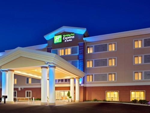 Holiday Inn Express & Suites Chehalis-Centralia, an IHG Hotel