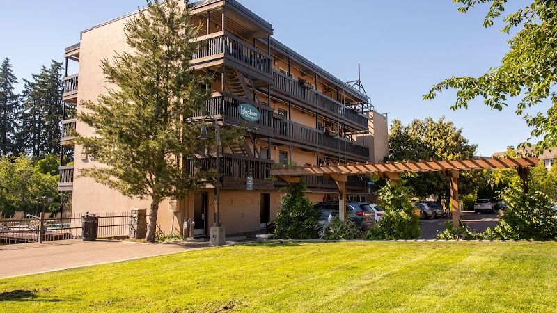 Photo of The Lakeshore Inn