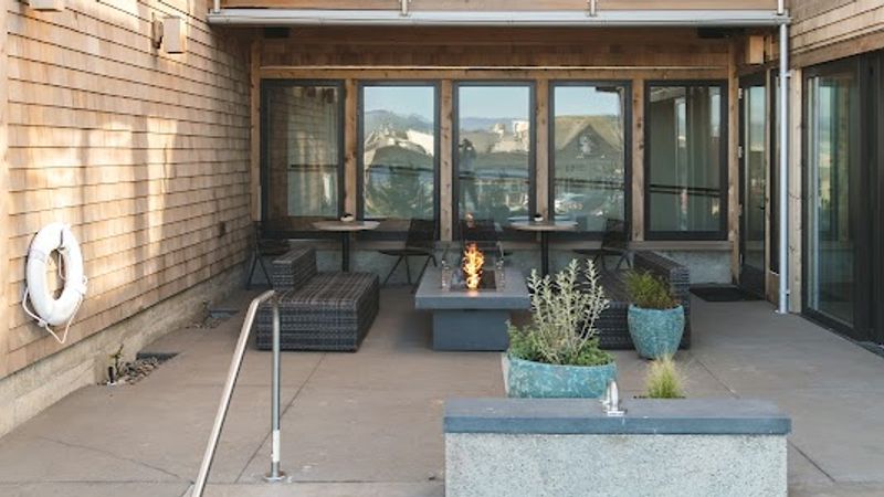 Photo of Headlands Coastal Lodge & Spa