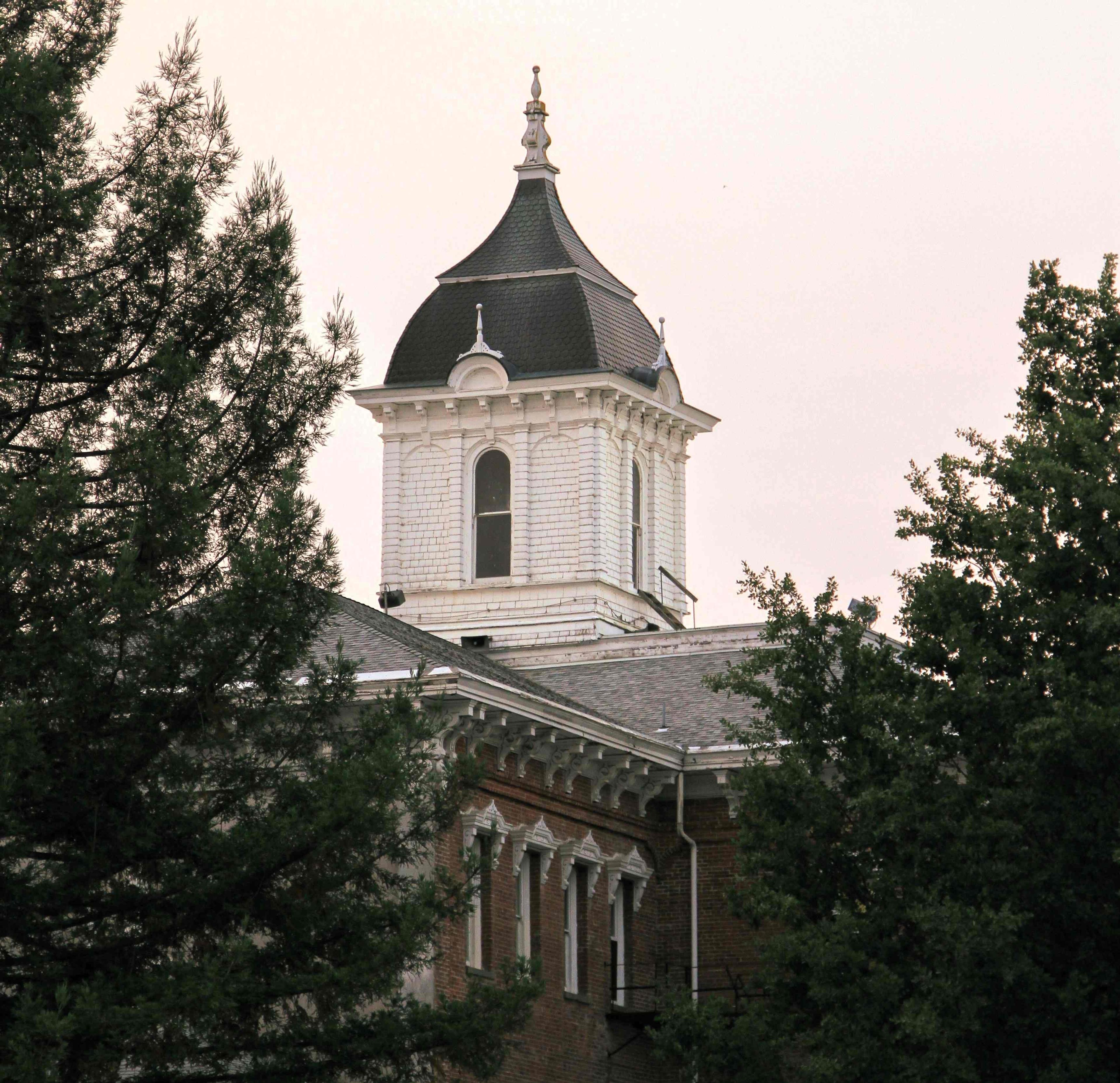 Pioneer Hall at Linfield University, McMinnville, United States