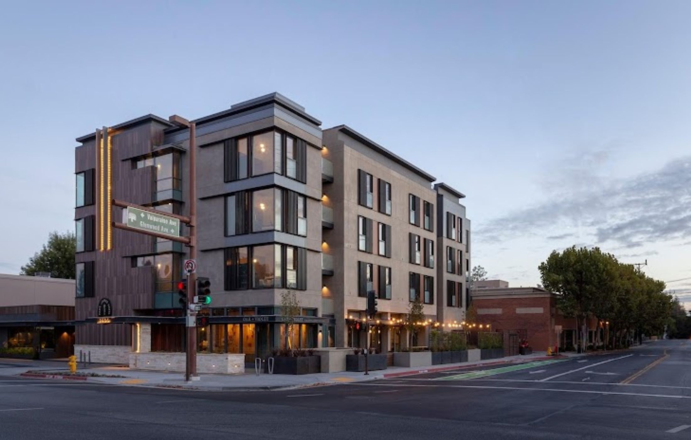 Park James Hotel