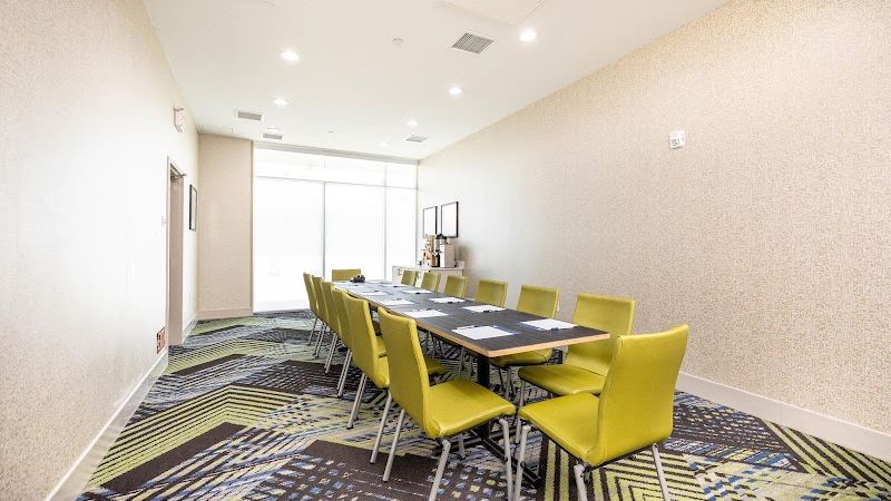 Photo of Holiday Inn Express & Suites San Jose – Silicon Valley by IHG
