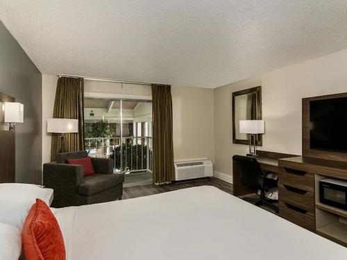 Photo of Red Lion Hotel Pocatello