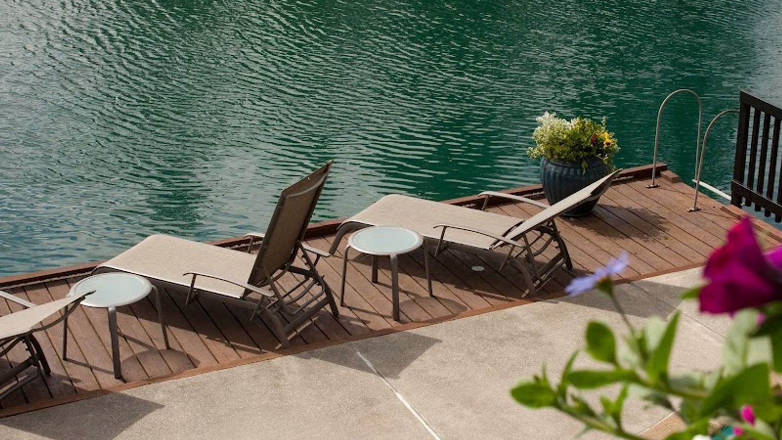 Photo of The Lakeshore Inn