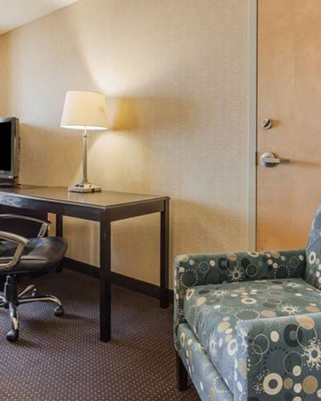 Photo of Comfort Inn On The Bay