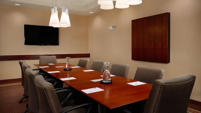 Photo of Hampton Inn & Suites Salem