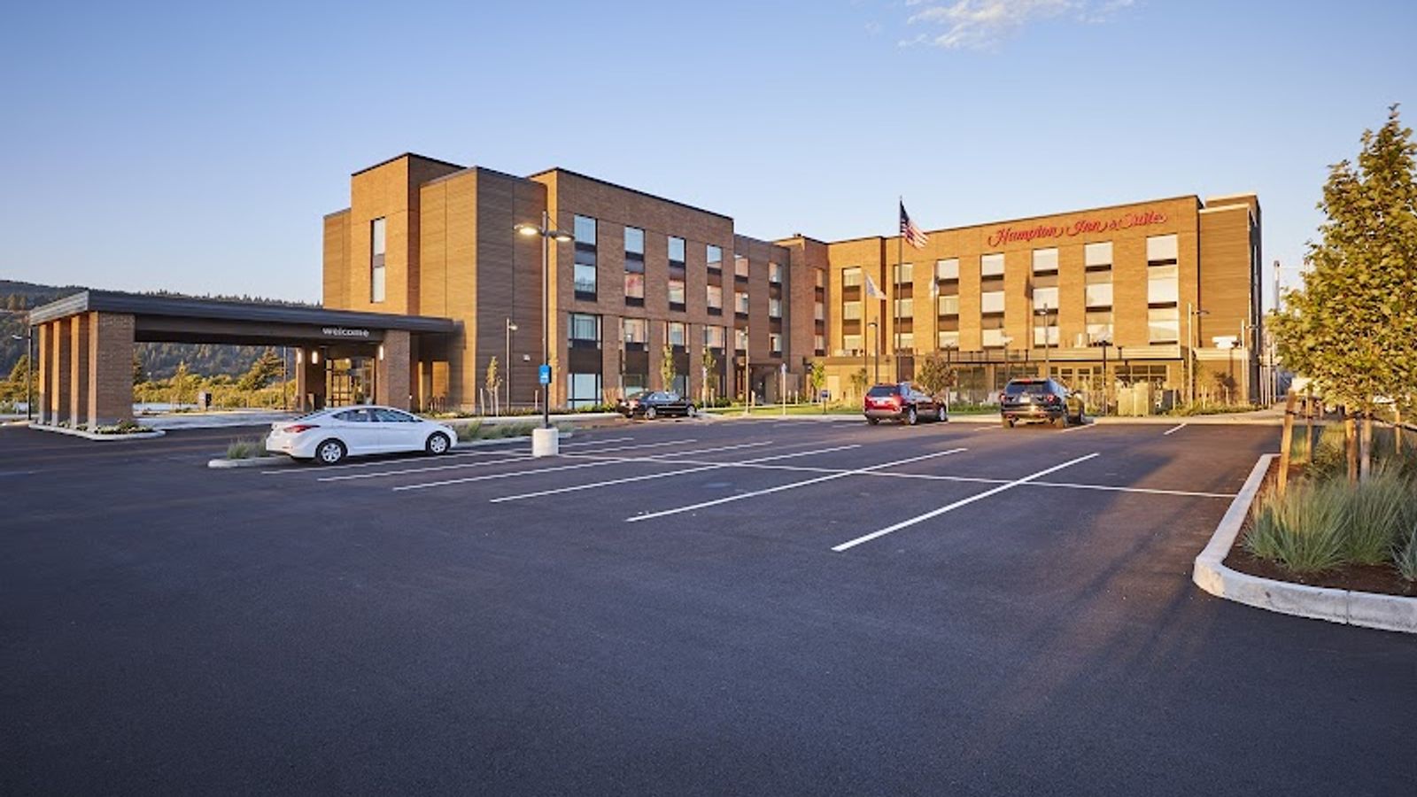 Hampton Inn & Suites Hood River