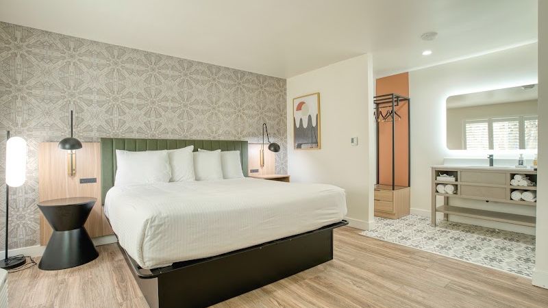 Photo of La Casa Inn