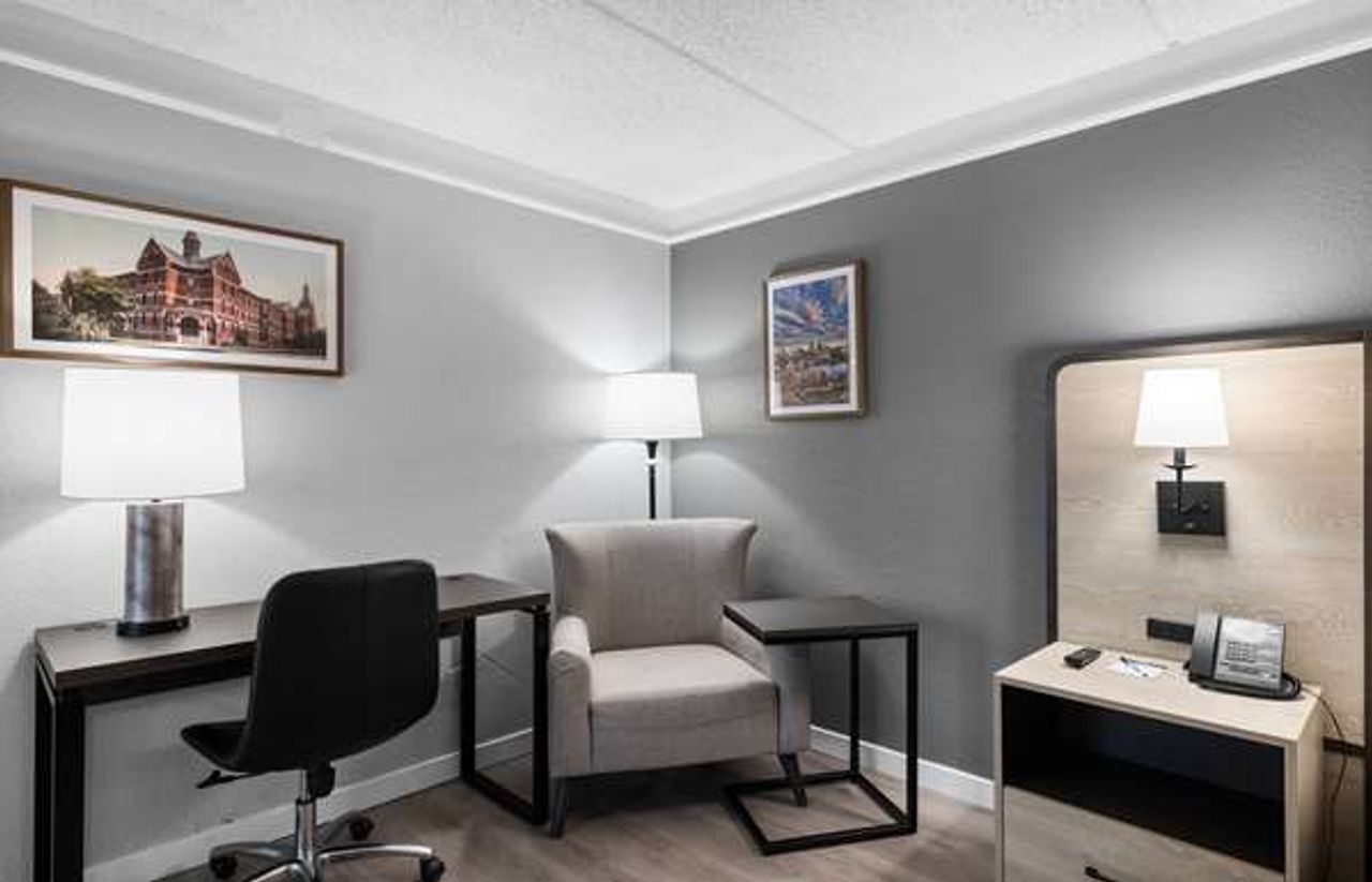 Photo of La Quinta Inn by Wyndham Stockton