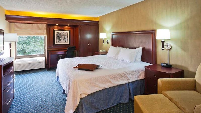 Photo of Hampton Inn Seattle-Airport