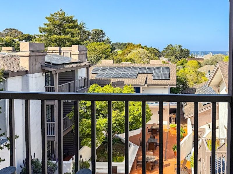 Photo of Hotel Pacific - Terrace, Courtyard View