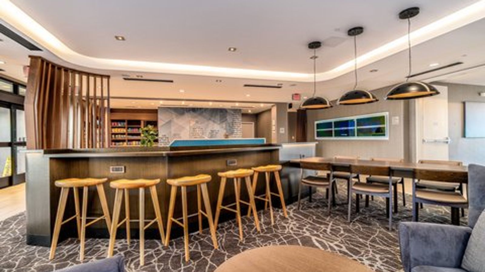 Photo of SpringHill Suites Oakland Airport