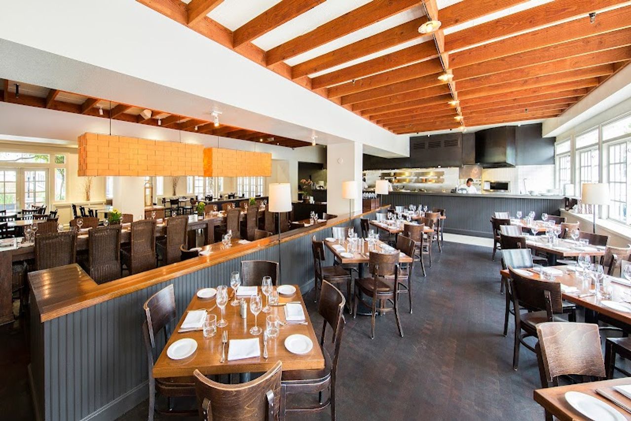 Photo of El Dorado Hotel