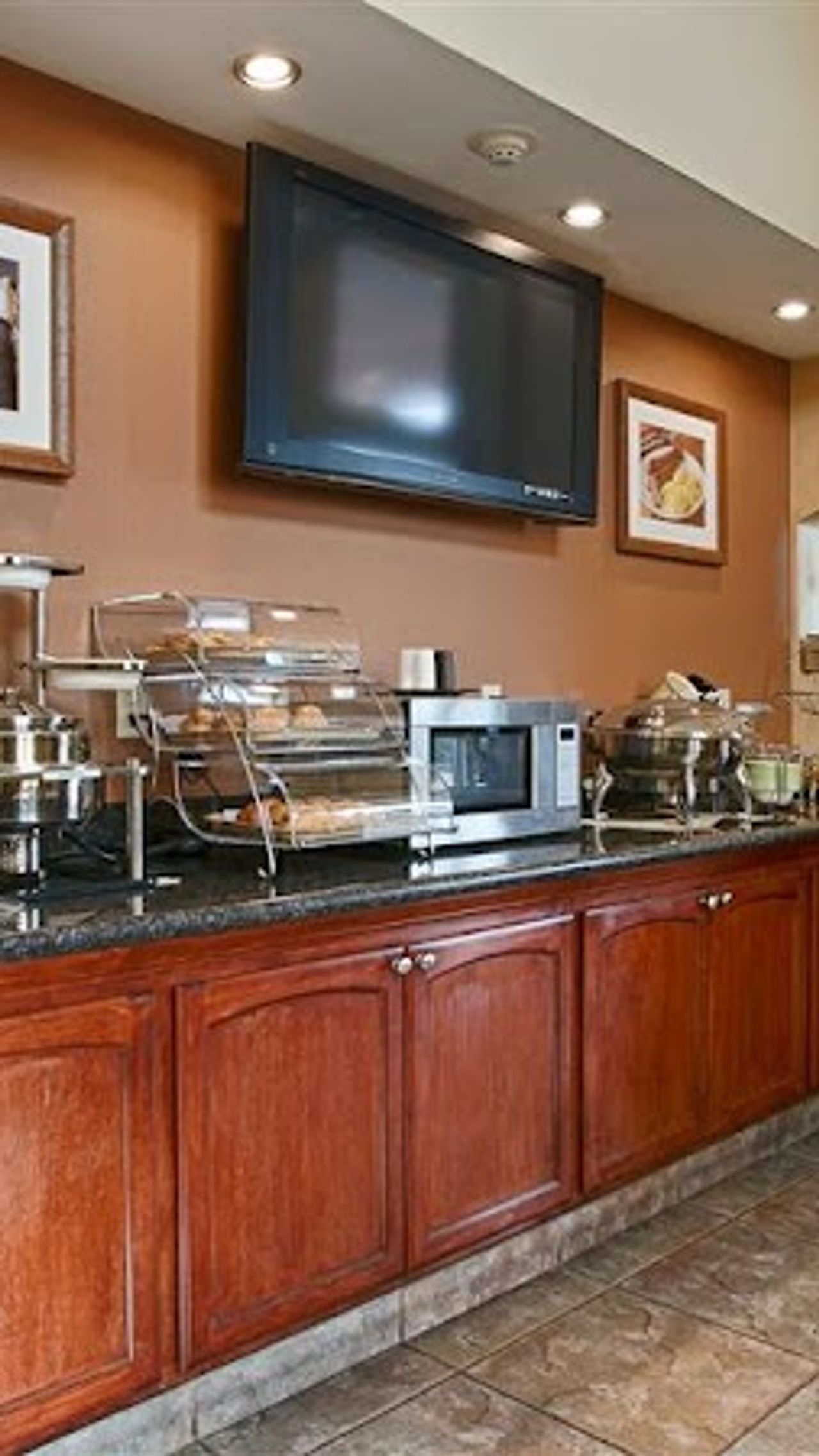 Photo of Best Western I-5 Inn & Suites