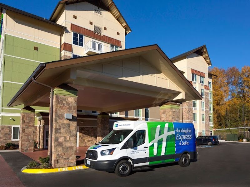 Photo of Holiday Inn Express & Suites Seattle South - Tukwila, an IHG Hotel