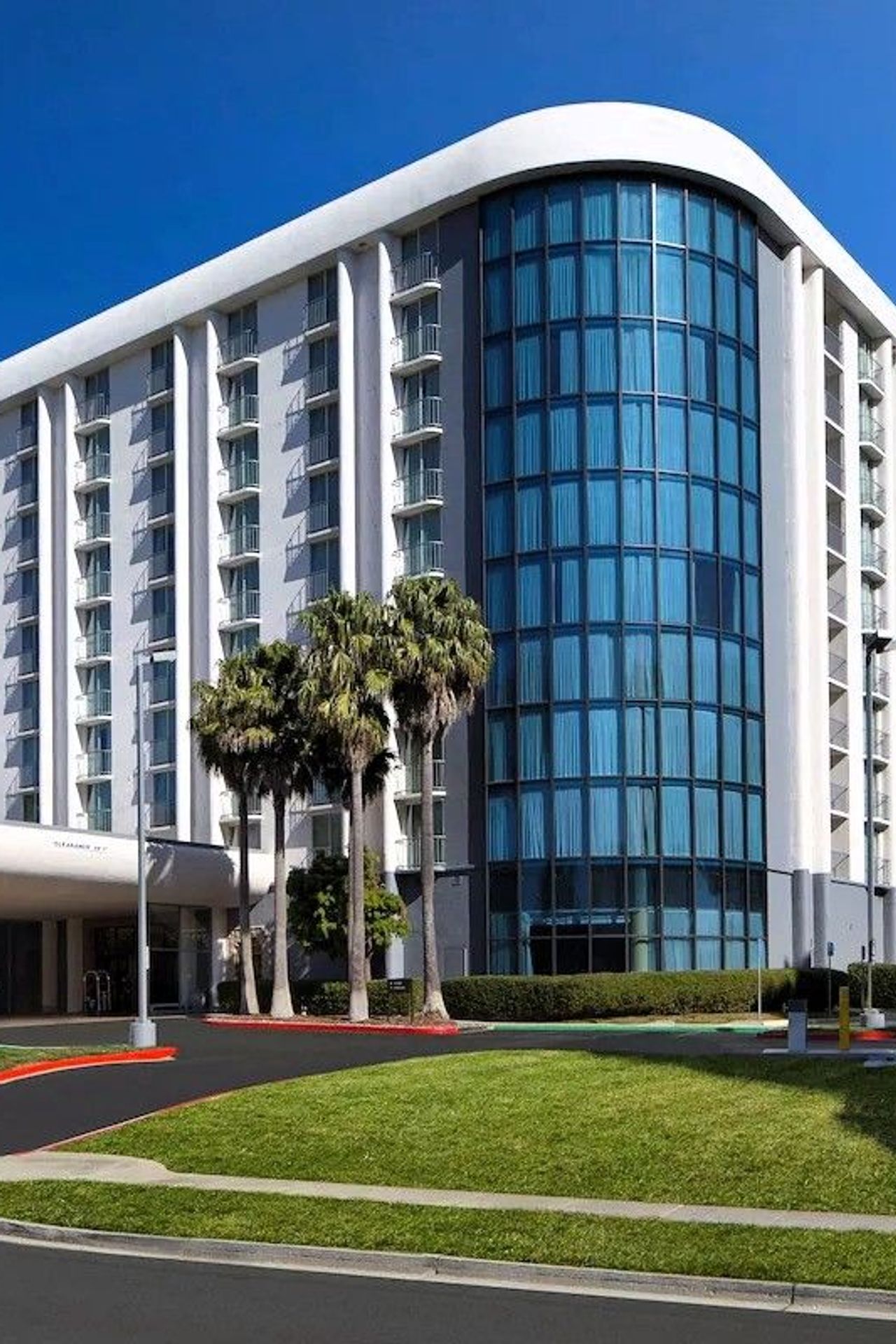Embassy Suites by Hilton San Francisco Airport
