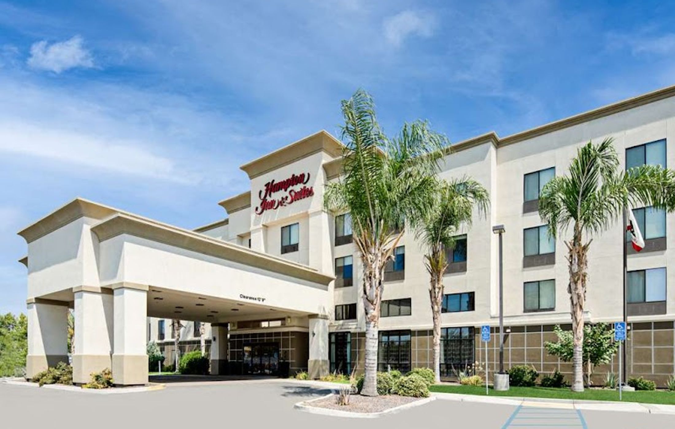 Hampton Inn & Suites Bakersfield/Hwy 58, CA