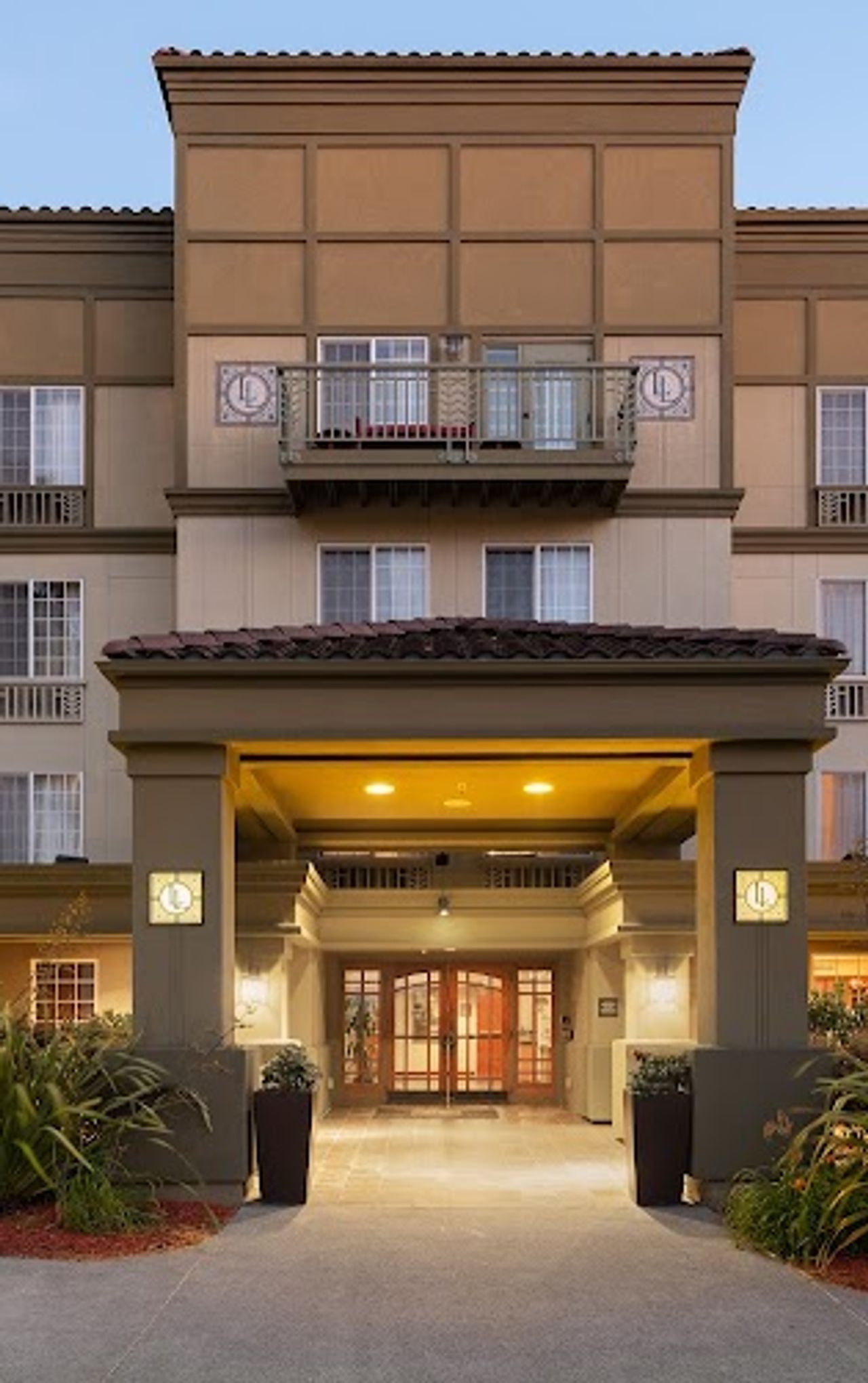 Photo of Larkspur Landing Sunnyvale