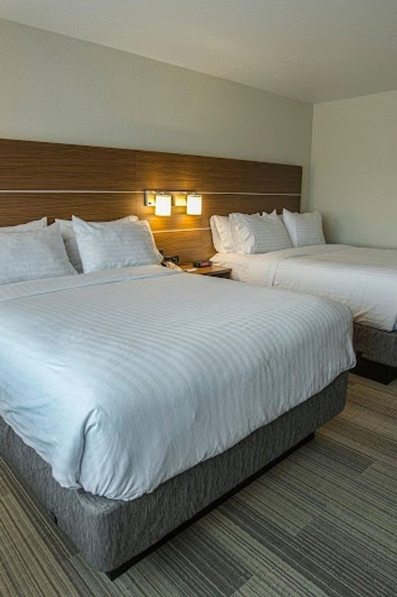 Photo of Holiday Inn Express & Suites Boise Airport, an IHG Hotel