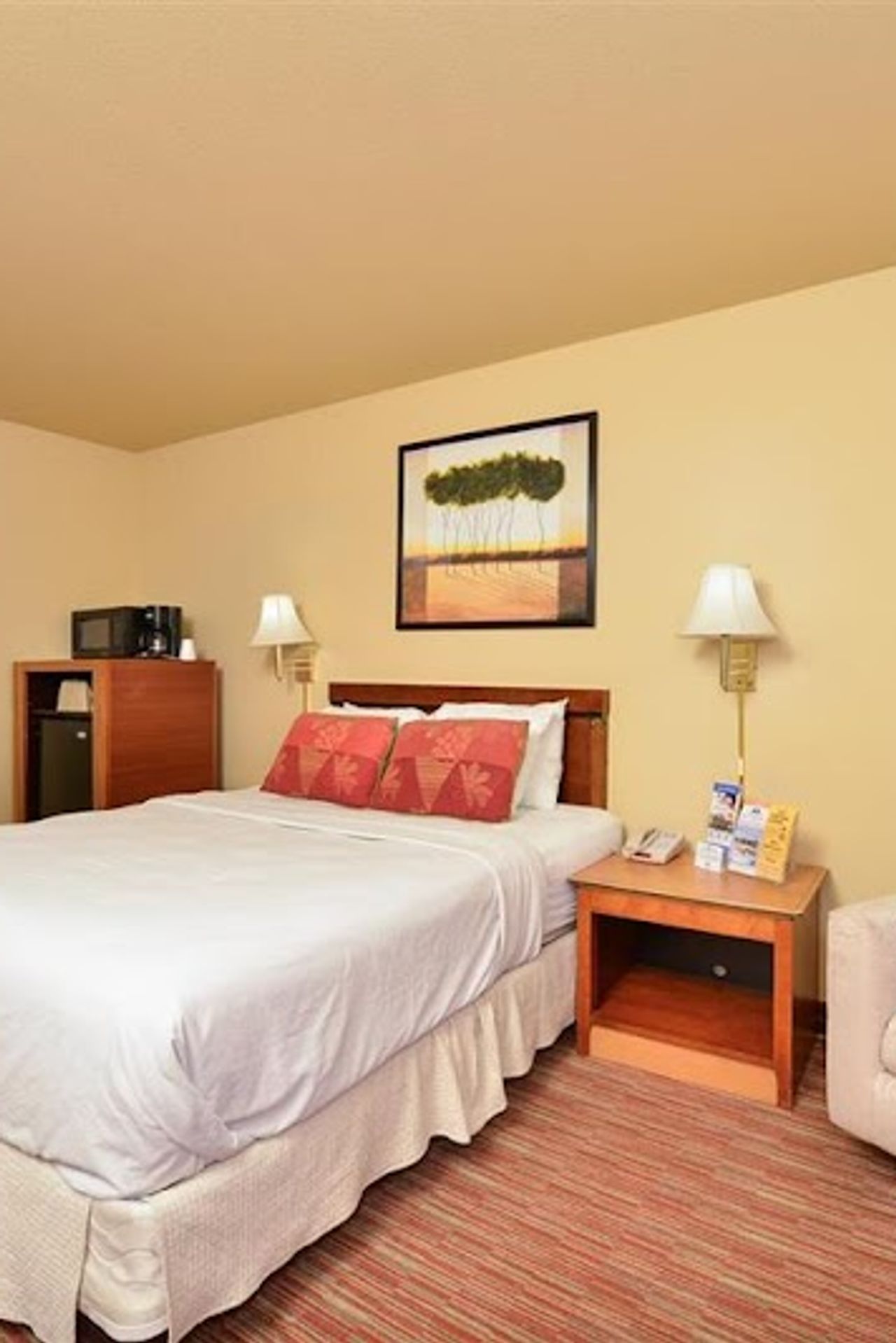 Photo of Americas Best Value Inn Lakewood Tacoma S