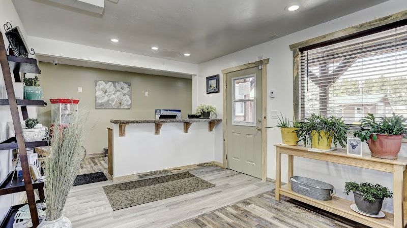 Photo of Cascade Lake Inn