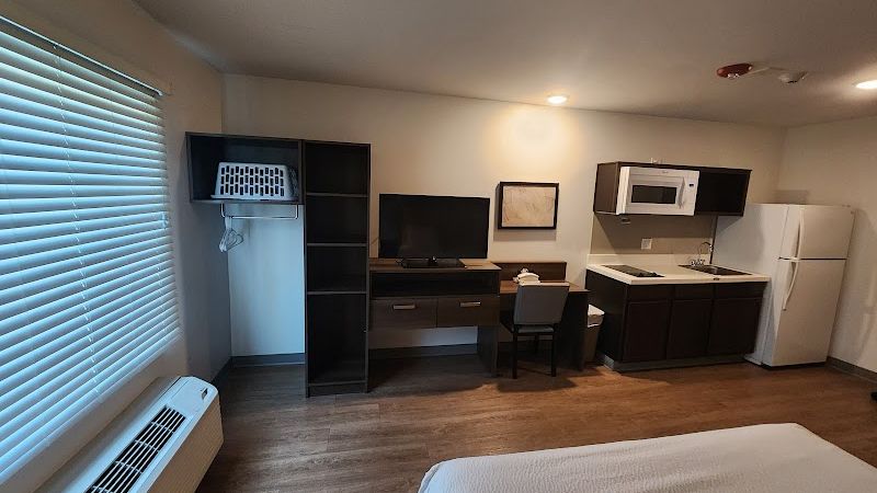 Photo of WoodSpring Suites Bakersfield East