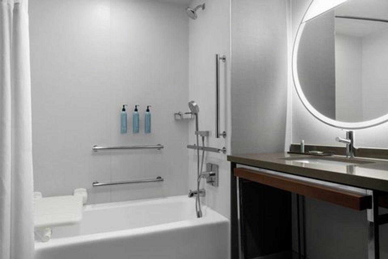 Photo of Courtyard San Jose Airport