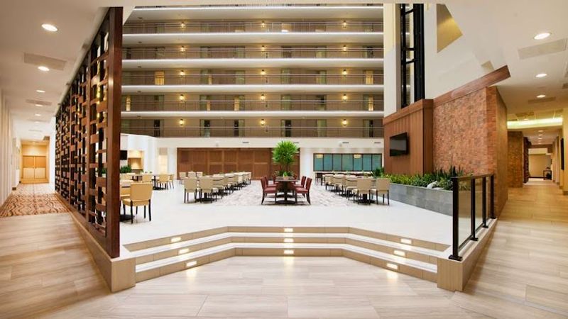 Photo of Embassy Suites by Hilton Portland Tigard