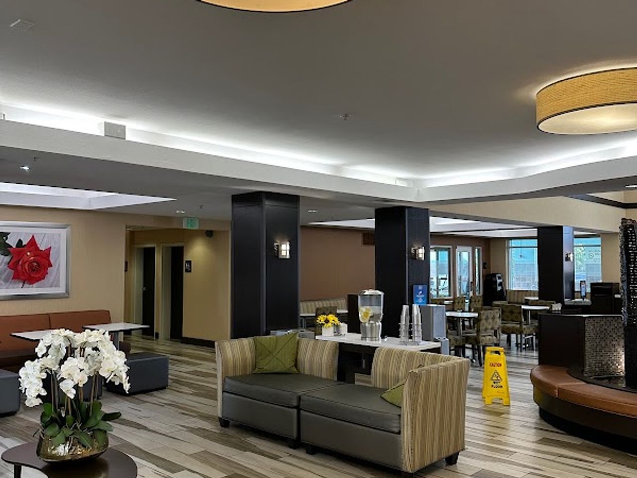 Photo of Hampton Inn & Suites Seattle-North/Lynnwood