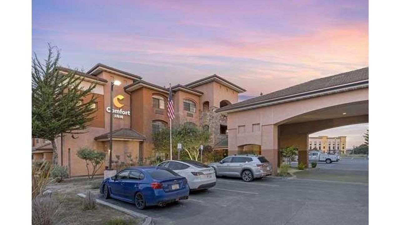 Photo of Comfort Inn Marina on the Monterey Bay - Exterior