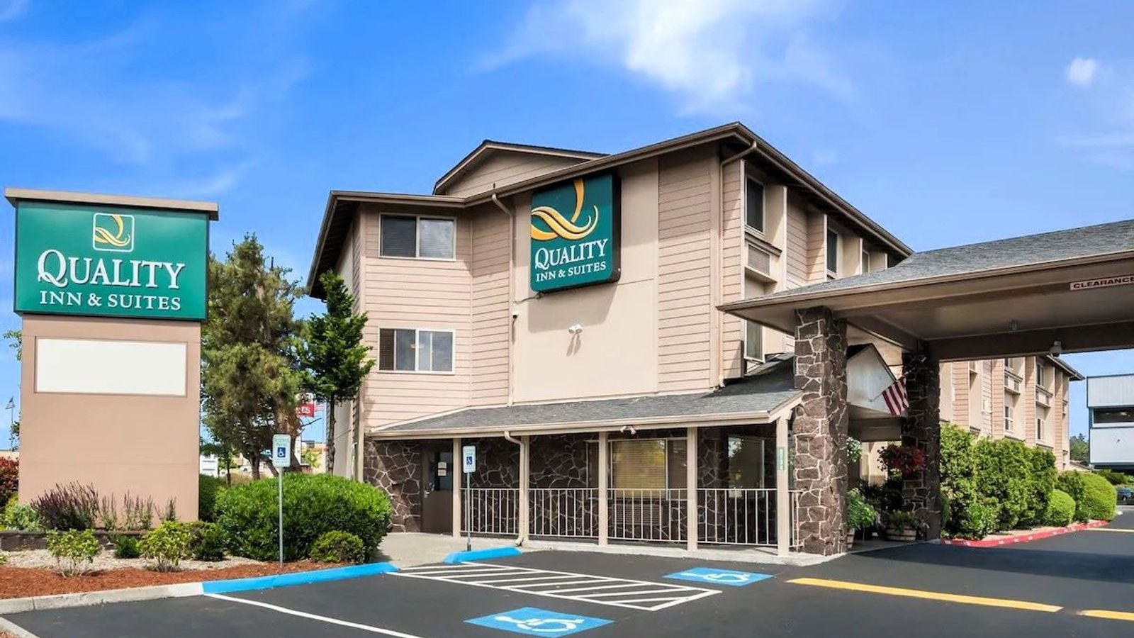 Quality Inn & Suites