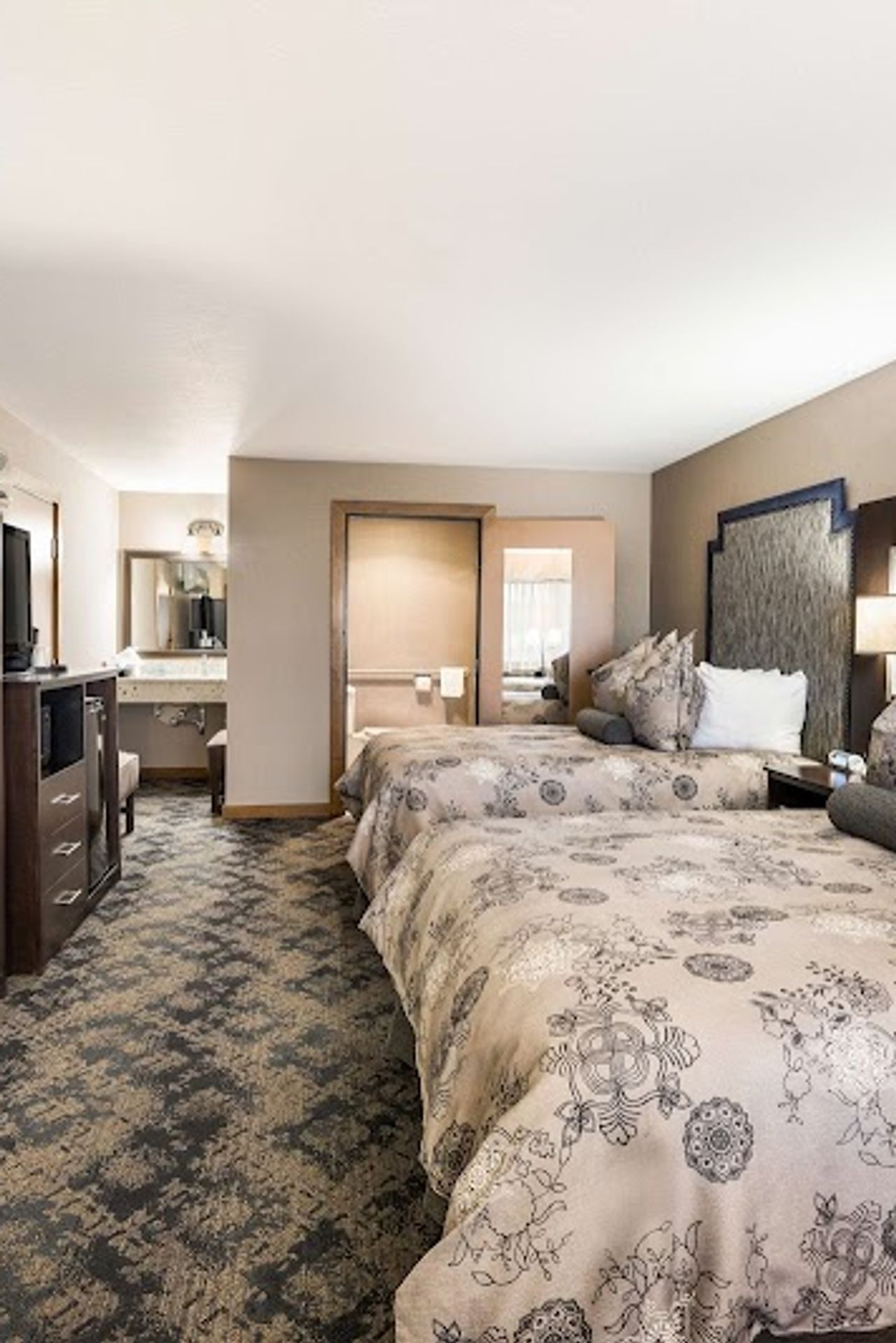 Photo of Best Western Windsor Inn
