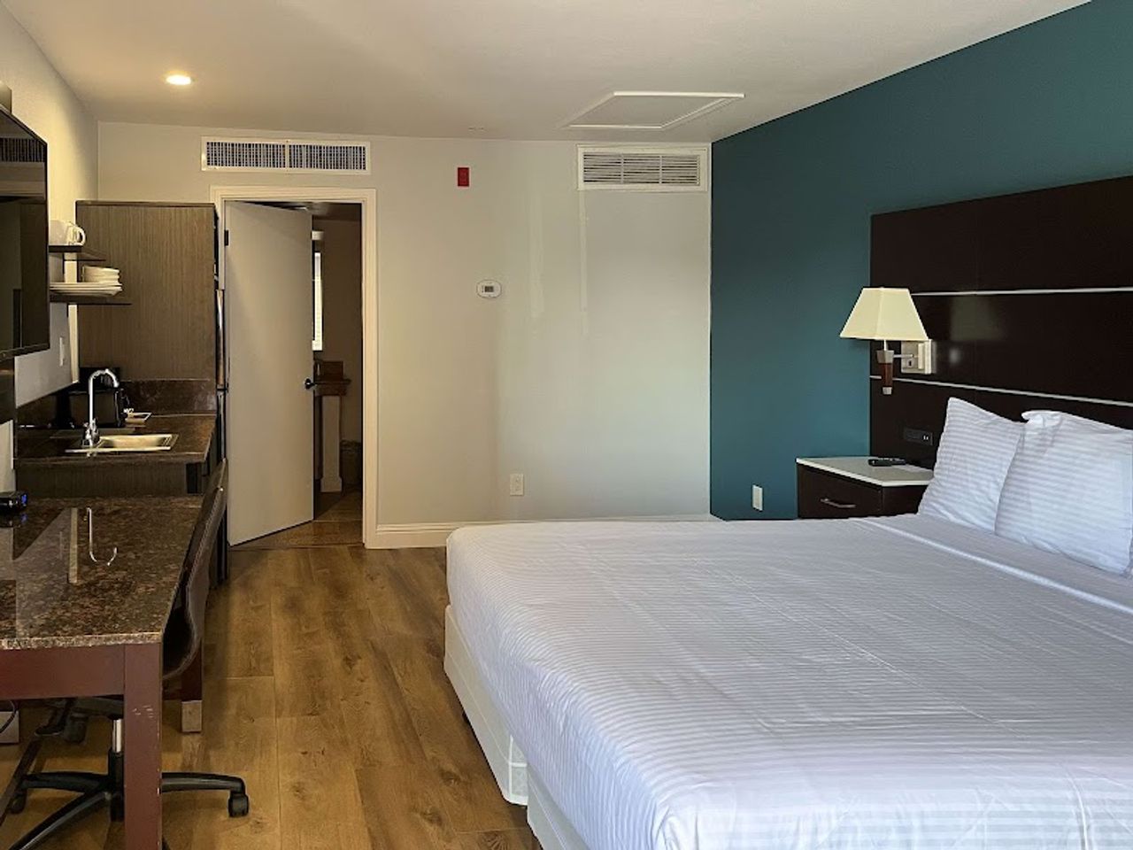 Photo of Studio 6 Vallejo, CA – Napa Valley