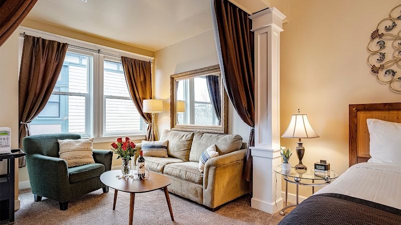 Photo of The Orenco Station Hotel