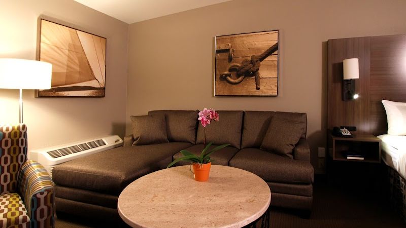 Photo of Executive Inn & Suites