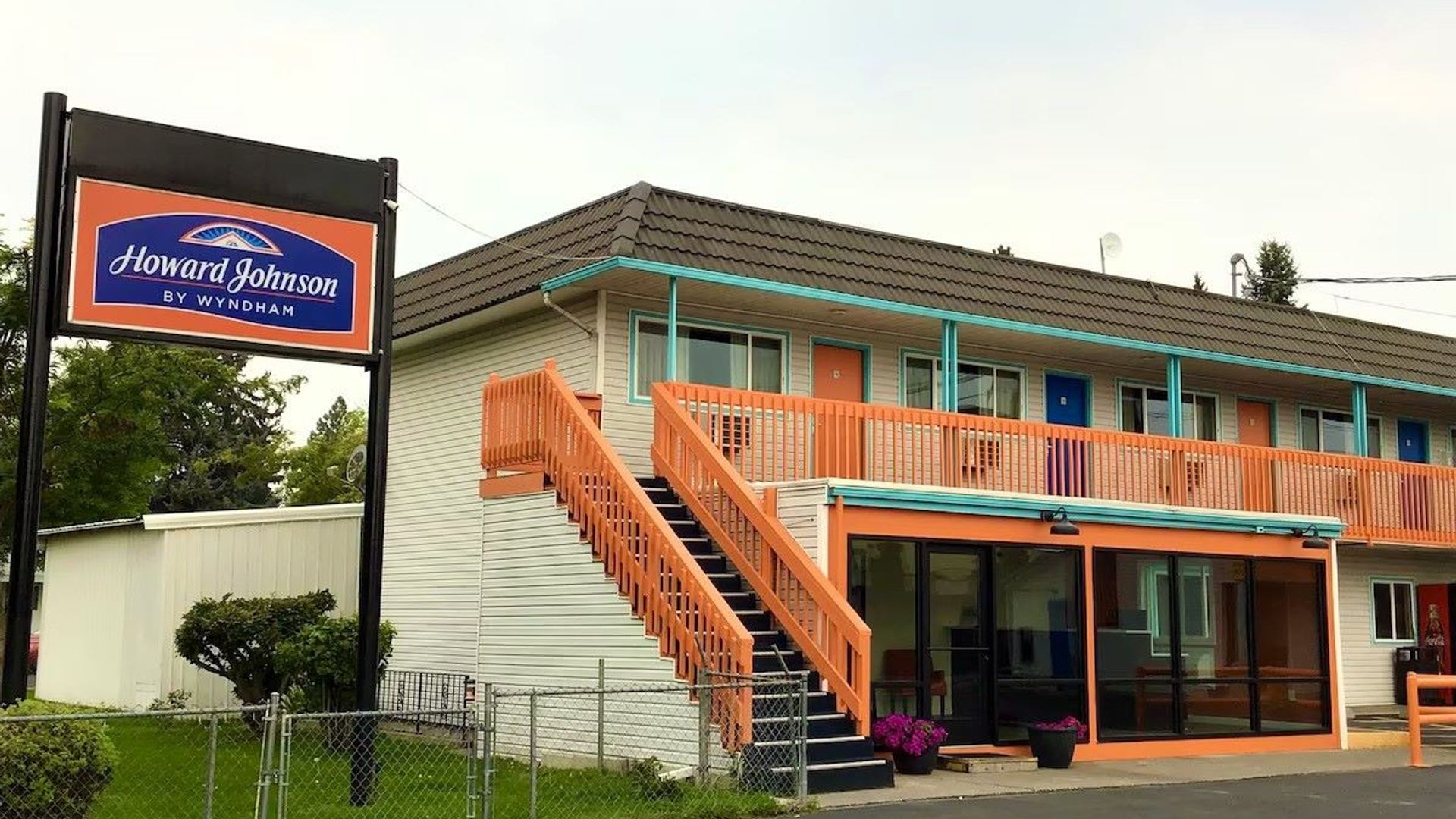 Howard Johnson by Wyndham Spokane