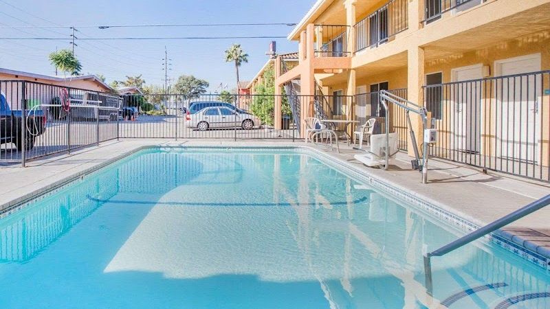 Photo of Econo Lodge Inn & Suites Lodi - Wine Country Area