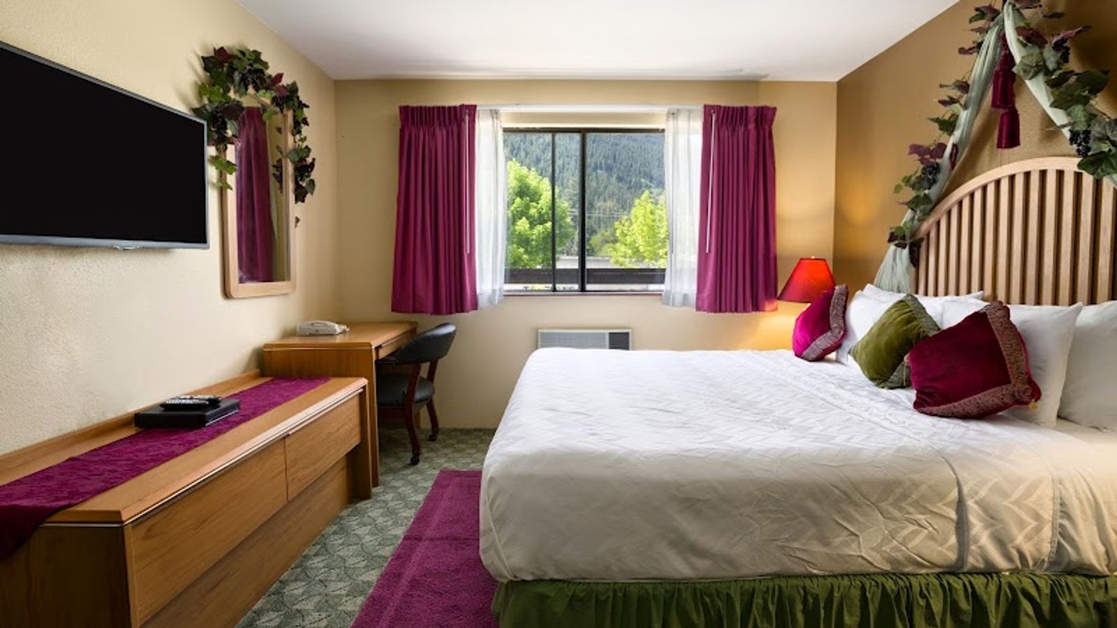 Photo of Howard Johnson by Wyndham Leavenworth