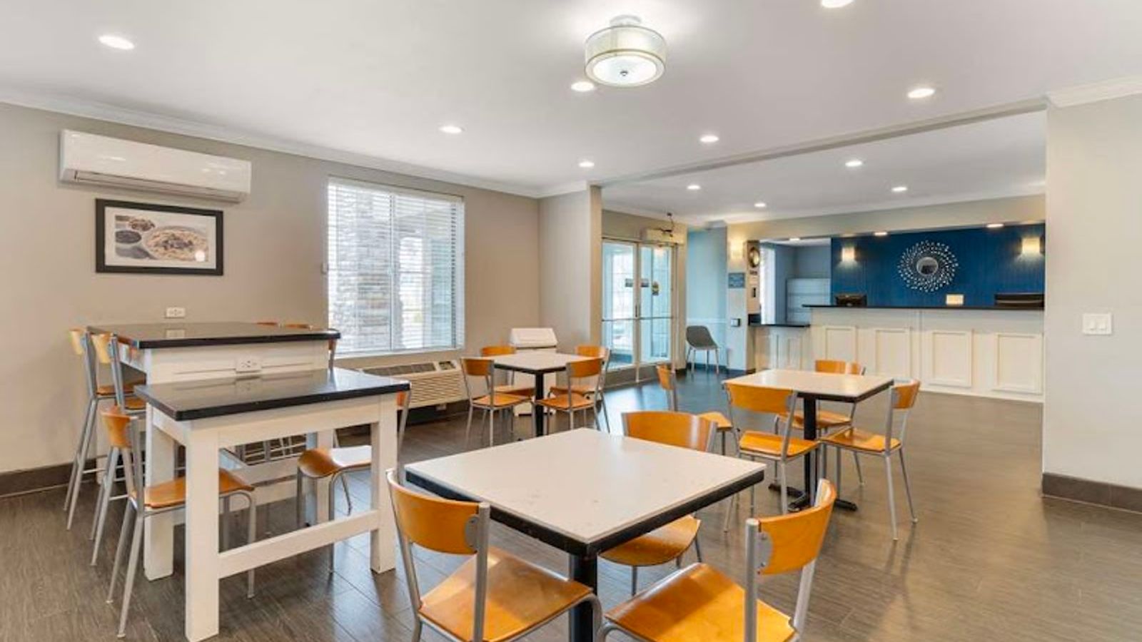 Photo of Best Western Visalia Hotel