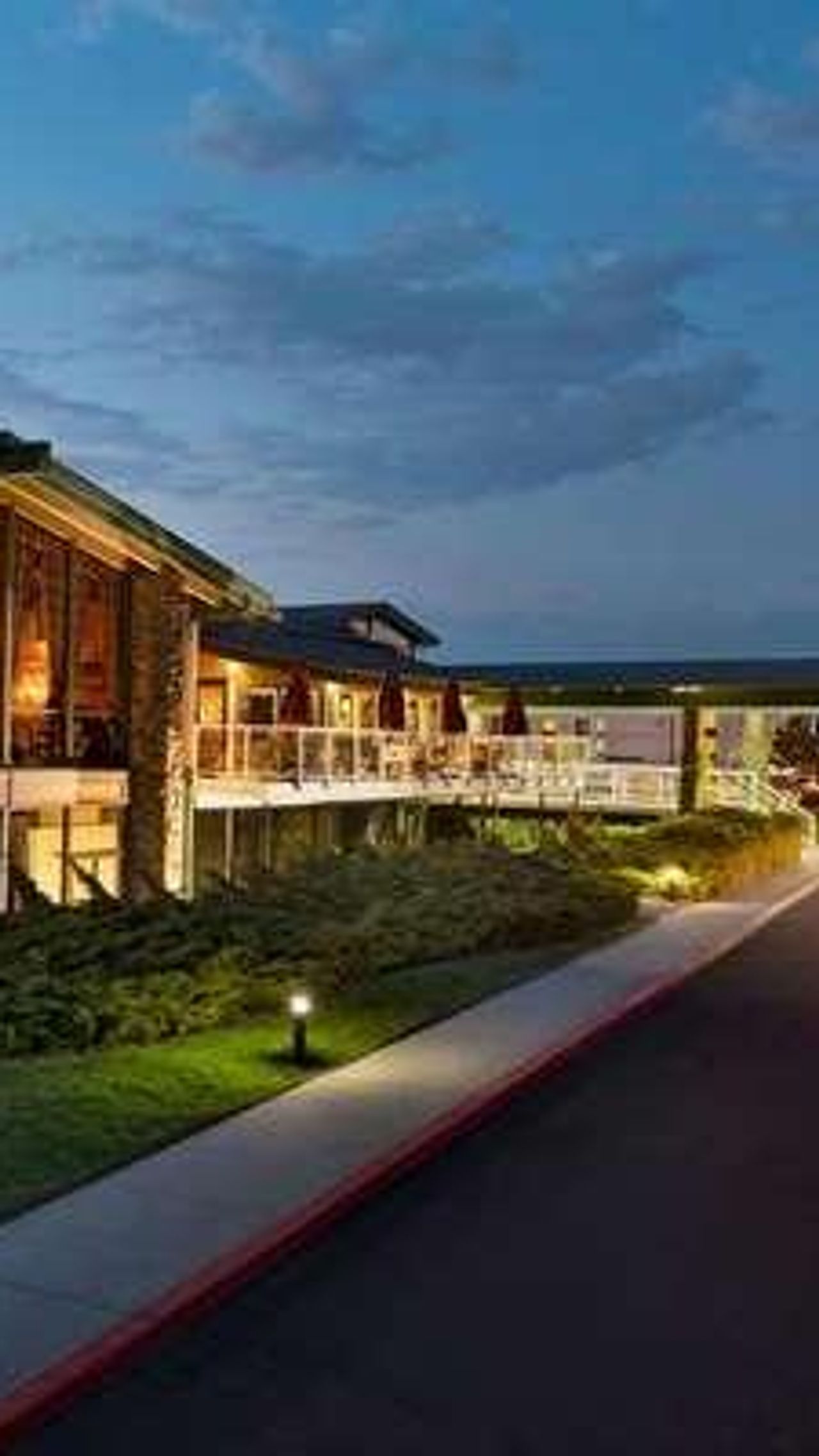 Photo of Ramada by Wyndham Spokane Airport