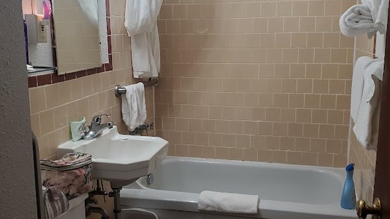 Photo of Four Winds Motel