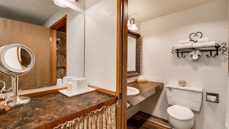 Photo of Alpine Rivers Inn