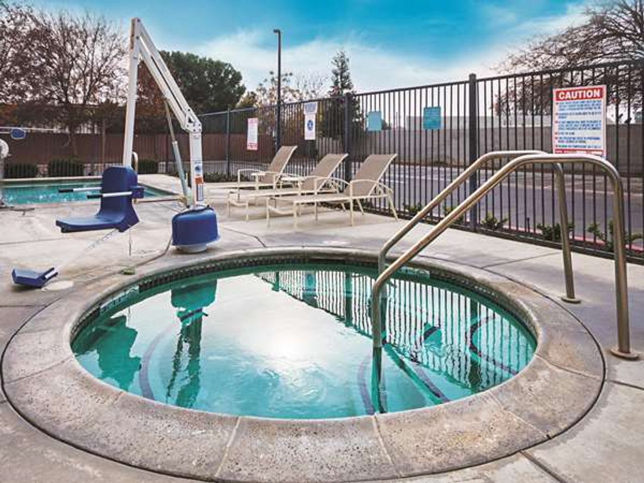 Photo of La Quinta Inn & Suites by Wyndham Fresno Northwest