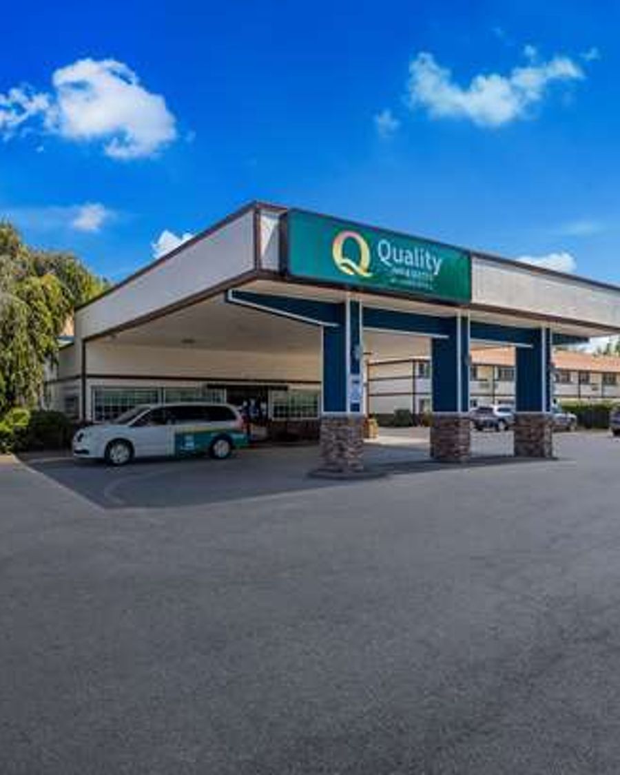 Quality Inn & Suites Medford Airport