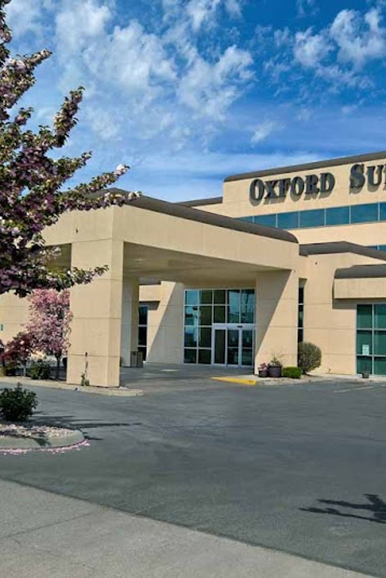 Photo of Oxford Suites Yakima